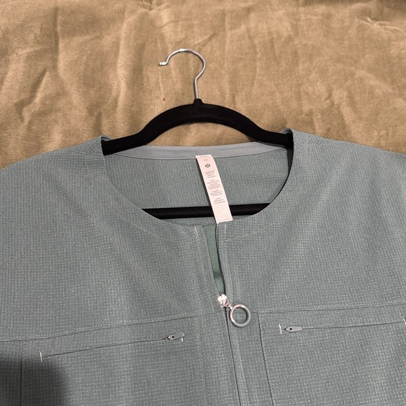 Lululemon Jumpsuit Size 10 . - Picture 5 of 6